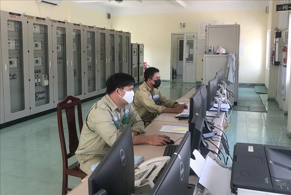 Giữ vững an toàn lưới điện truyền tải trong dịch COVID-19