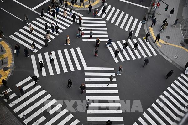 Sống chậm trong tình trạng khẩn cấp ở Tokyo