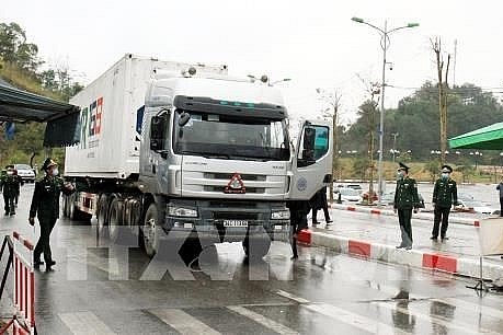 Kiểm soát chặt để  tránh dịch COVID-19 lây lan tại cửa khẩu biên giới