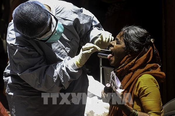 Ấn Độ "đau đầu" với bài toán phong tỏa các khu ổ chuột