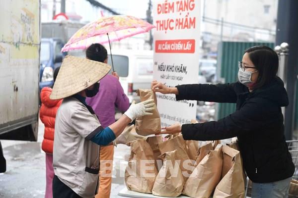 Gói hỗ trợ 62 nghìn tỷ đồng: Phao cứu sinh giúp người nghèo vượt khó khăn