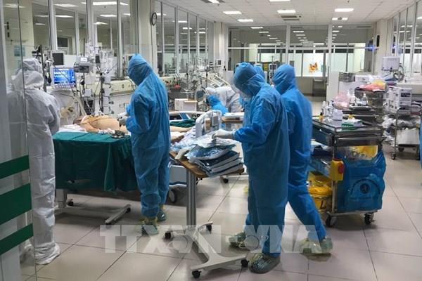 Dịch COVID-19: Bộ Y tế tổ chức tập huấn với các bệnh viện tại hơn 700 điểm cầu