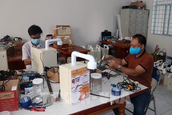 Loạt sáng chế phòng chống dịch COVID-19