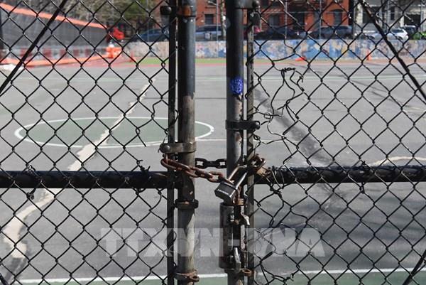 Thống đốc bang New York bác bỏ quyết định đóng cửa các trường công lập