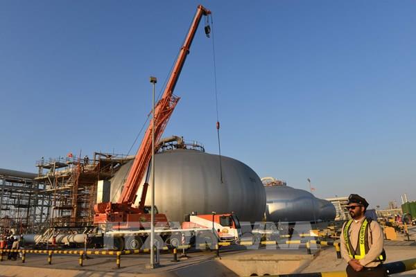 Giới phân tích đánh giá ảnh hưởng của thỏa thuận cắt giảm sản lượng dầu kỷ lục