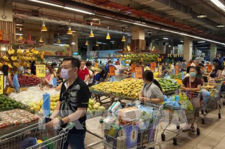 COVID-19 khiến kinh tế thế giới thiệt hại trên 10.000 tỷ USD trong năm 2020-2021