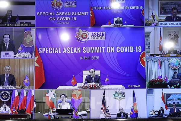 Thủ tướng Nguyễn Xuân Phúc khai mạc Hội nghị Cấp cao đặc biệt ASEAN về ứng phó COVID-19