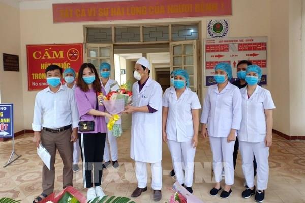 Bệnh viện tuyến huyện đầu tiên của Hà Tĩnh điều trị khỏi COVID-19