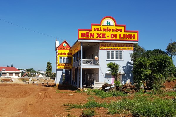 Yêu cầu tháo dỡ hạng mục sai phạm về xây dựng tại bến xe Di Linh