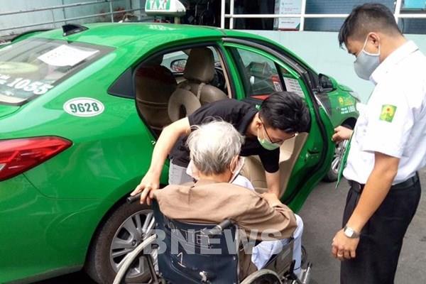 Tập đoàn Mai Linh tiếp tục đưa 200 xe taxi miễn phí phục vụ người dân