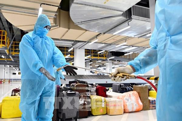 Cảng HKQT Vân Đồn đón 308 kỹ sư Hàn Quốc theo quy trình khép kín ngoài nhà ga