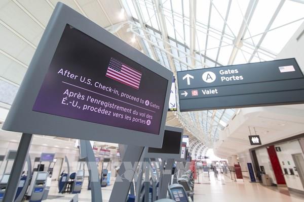 Canada-Mỹ kéo dài hạn chế đi lại qua biên giới đến 20/5