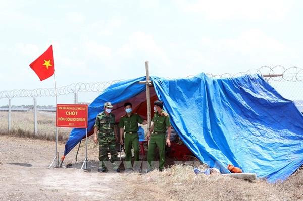 Bức tường thành chặn dịch nơi biên ải