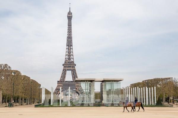 Xe đạp  - "vũ khí" của các đô thị Pháp sau phong tỏa