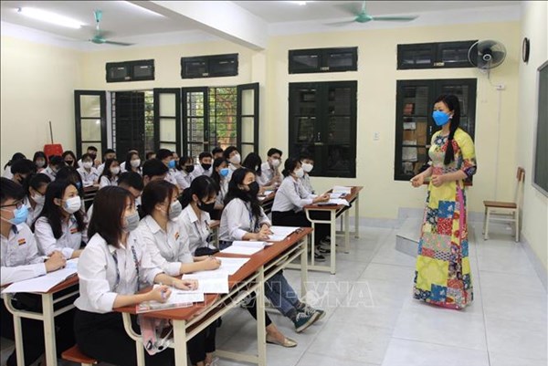 Gia Lai: Học sinh lớp 9 và lớp 12 trở lại trường học từ ngày 23/4