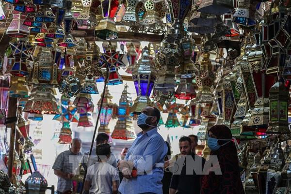 Thiếu khí đốt khiến các nền kinh tế Nam Á thêm "mong manh"