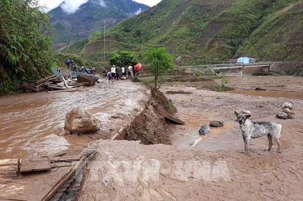 Thủ tướng chỉ đạo tập trung ứng phó, khắc phục hậu quả dông lốc, sét, mưa đá
