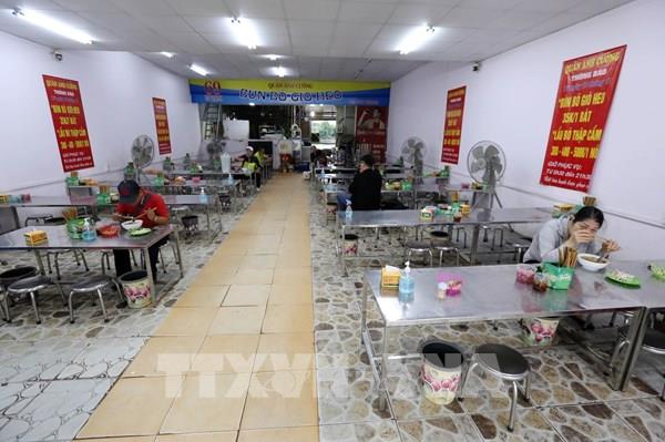 Dịch vụ ăn uống mùa dịch COVID-19 phải lưu ý điều gì?