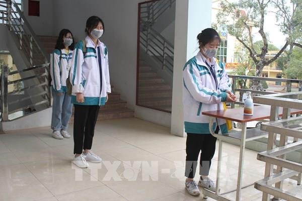 Dịch COVID-19: Tiêu chí nào đánh giá mức độ an toàn trong trường học?