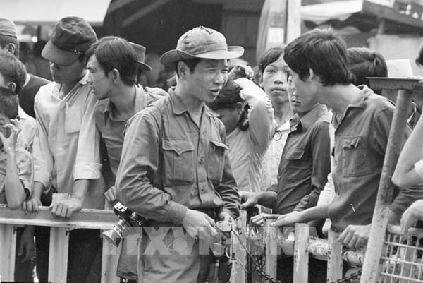 45 năm thống nhất đất nước: Nhà báo Đinh Quang Thành và những khoảnh khắc lịch sử