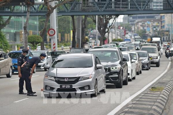 Vì sao sức hút đầu tư nước ngoài của Malaysia thua kém các nước láng giềng?