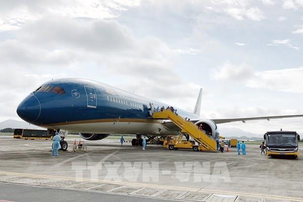 Đưa công dân Việt Nam từ UAE về nước