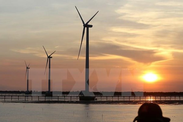 Trao quyết định chủ trương đầu tư 2 dự án nhà máy điện gió