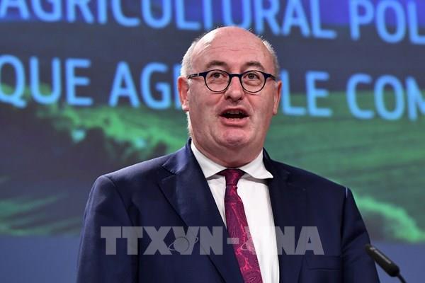 Ủy viên thương mại EU: Không có dấu hiệu cho thấy Anh muốn đàm phán thương mại thành công