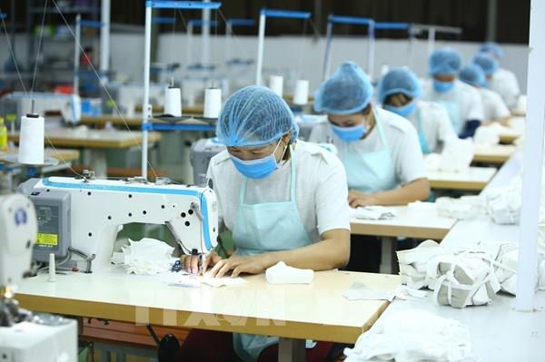 Gỡ khó về thuế cho doanh nghiệp ổn định sản xuất
