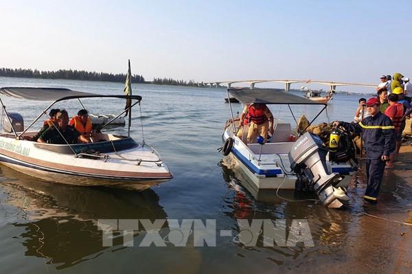 Quảng Nam: Lật đò trên sông Thu Bồn, 5 người mất tích