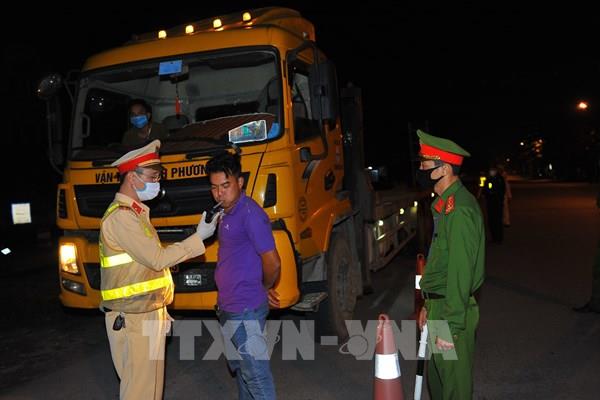 Hà Nội hạn chế xe container vào giờ cao điểm trên tuyến đường 181