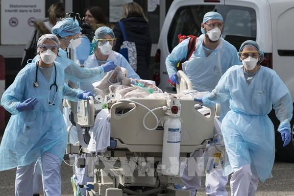 Pháp cam kết hỗ trợ hơn 19 tỷ USD cho ngành du lịch