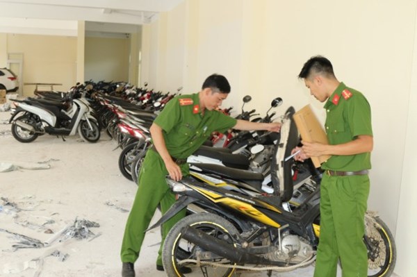 Quảng Bình tạm giữ 60 xe mô tô đã qua sử dụng không rõ nguồn gốc xuất xứ