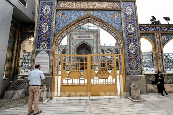 Iran mở cửa các thánh đường Hồi giáo trong các đêm lễ chính của tháng Ramadan