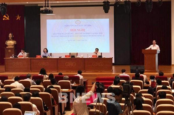 Kết nối ngân hàng - doanh nghiệp hỗ trợ khách hàng gặp khó do dịch COVID-19