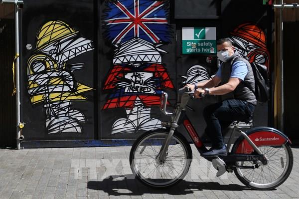 Quốc hội Anh thông qua dự luật chấm dứt quy chế tự do đi lại của người lao động EU