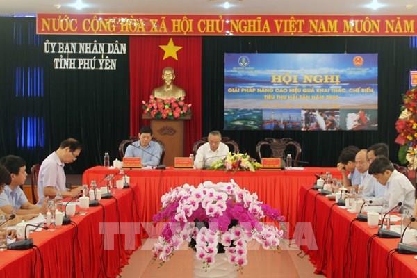 Tạo mọi điều kiện hỗ trợ ngư dân yên tâm bám biển khai thác hải sản