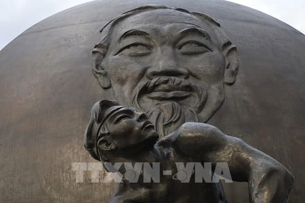 Quảng trường Hồ Chí Minh ở Moskva-Công trình độc đáo của tình hữu nghị Việt-Nga