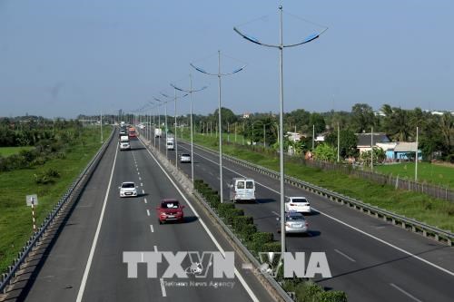 Chuyển đổi phương thức đầu tư 3 dự án thành phần đường cao tốc Bắc-Nam phía Đông
