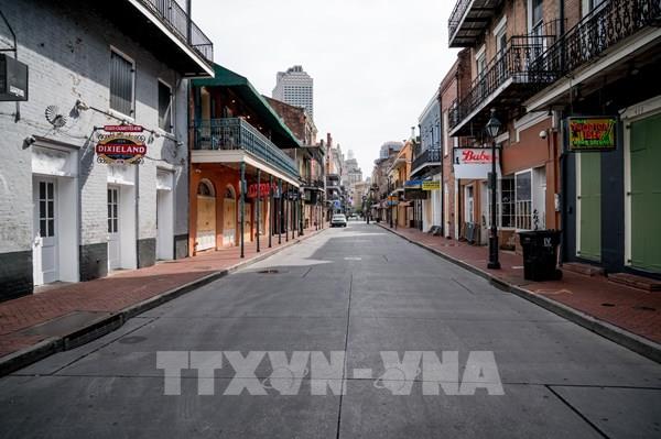 Nước Mỹ nhọc nhằn tránh "kịch bản xấu nhất"