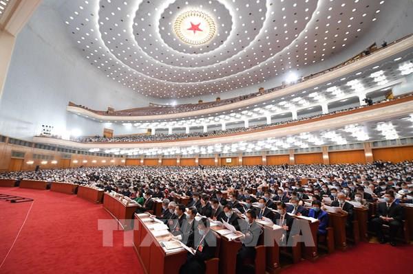 Trung Quốc bỏ qua mục tiêu GDP, cam kết chi tiêu cao hơn