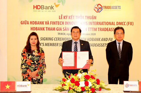 HDBank ứng dụng công nghệ số hóa trong hoạt động ngân hàng đại lý