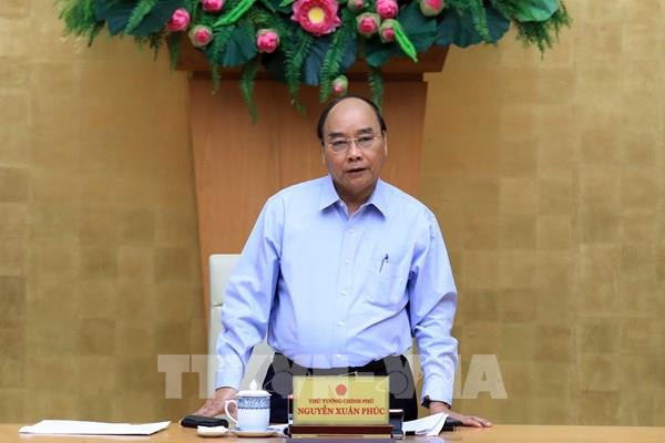 Thủ tướng Nguyễn Xuân Phúc chủ trì họp về phát triển vùng kinh tế trọng điểm