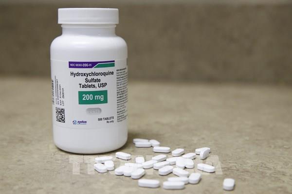 Pháp cấm sử dụng thuốc hydroxychloroquine trong điều trị COVID-19