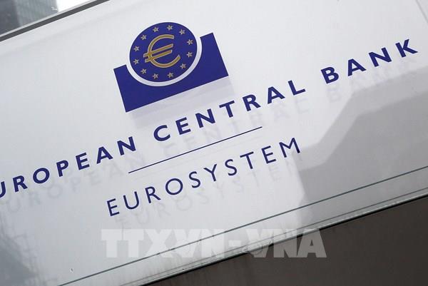 ECB dự báo tăng trưởng kinh tế eurozone sẽ suy giảm trong năm 2020