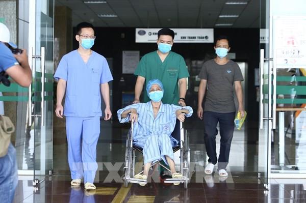 Cập nhật dịch COVID-19: Chỉ còn 26 bệnh nhân dương tính với virus SARS-CoV-2