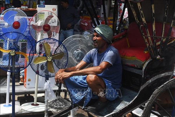 Nắng nóng ở Ấn Độ chạm ngưỡng 50 độ C