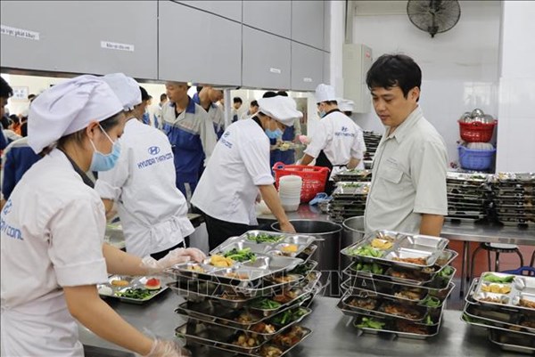 GoViet hỗ trợ gần 100.000 bữa ăn cho lái xe