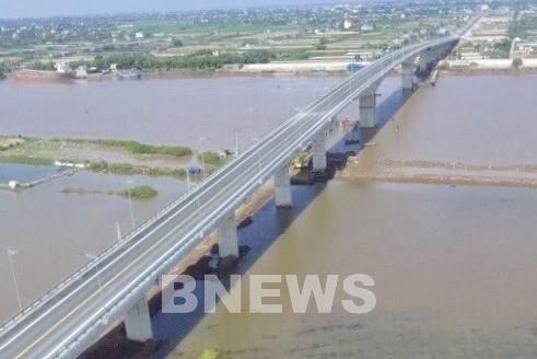 Chính thức thông xe cầu Thịnh Long qua sông Ninh Cơ (Nam Định)