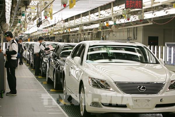 Sản lượng toàn cầu của các hãng ô tô chủ chốt Nhật Bản giảm mạnh